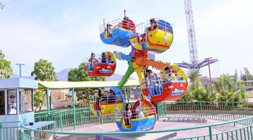 Ferries Wheel- Wetnjoy Amusement Park