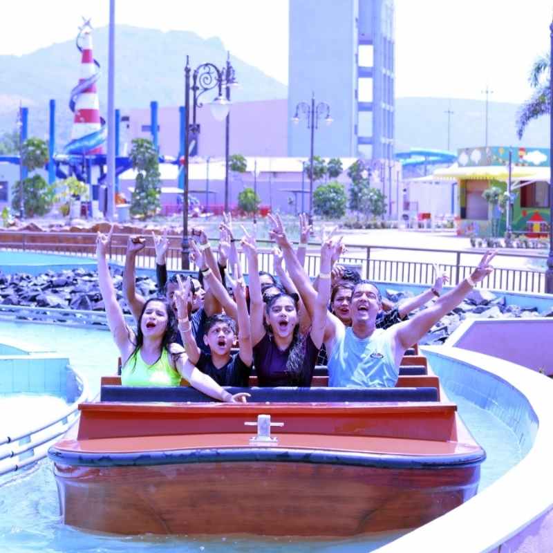 Super Splash - Wet'nJoy Amusement Park