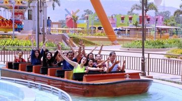 Super Splash - Wetnjoy Amusement Park