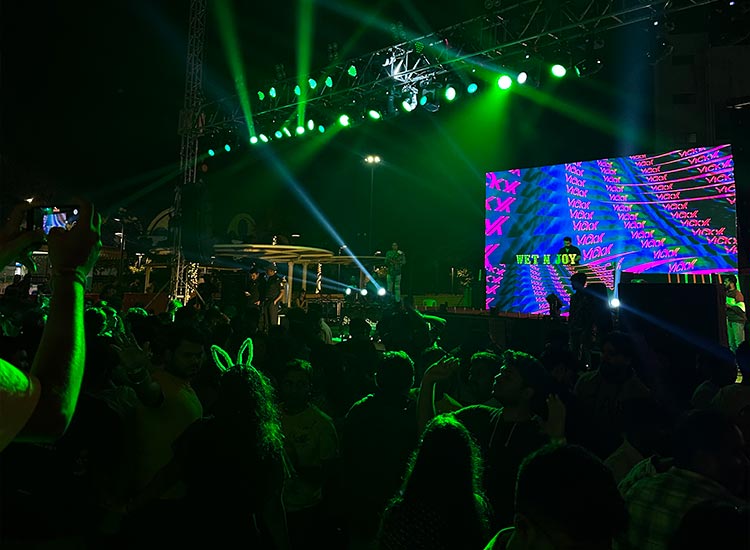 DJ night Celebration at New Year evening - 31- Dec - NYE Party